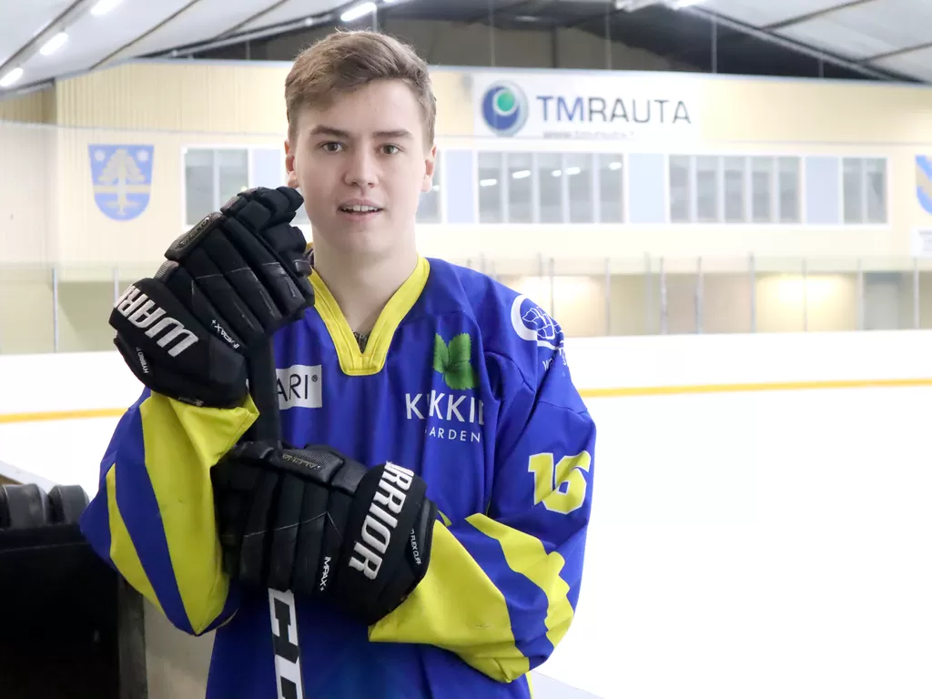 Oskari Mäkiviinikka teki paluun PK 83:en riveihin Ilveksessä ja KOO-VEE:ssa vietettyjen vuosien jälkeen. Pistetahti on ollut hurja.