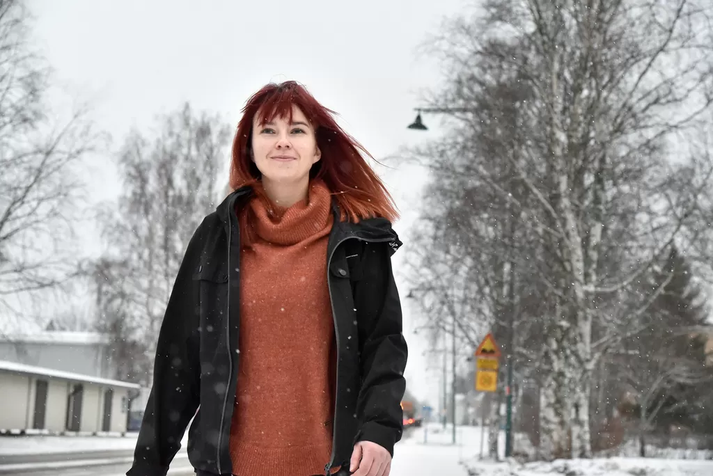 Mira Hautaluoma sairasti koronan lieväoireisena. Pahinta oli kuitenkin noin kahden viikon eristäytyminen. - Olen aina arvostanut vapautta, nyt entistä enemmän, hän sanoo.