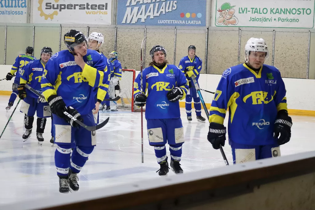 Parkanon Kiekon miesten edustusjoukkueen kova syysvire sai jatkoa. Lauantaina kaatui Urjalan Sisukiekko maalein 10-5. Arkistokuva.