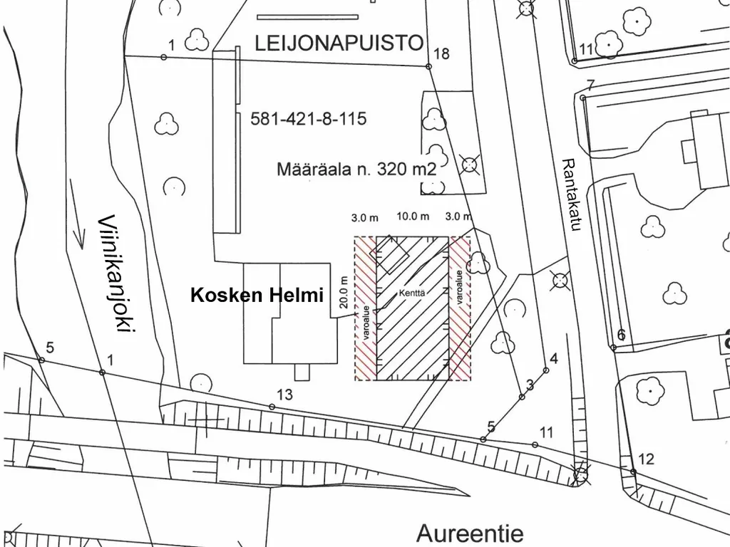 Padel-kentän paikka Leijonapuiston kahvilan vieressä on teknisen lautakunnan  pöytäkirjan liitteessä siirtynyt pari metriä etelään siitä, missä se oli Ylä-Satakunnan aiemmassa jutussa julkaistussa kartassa.