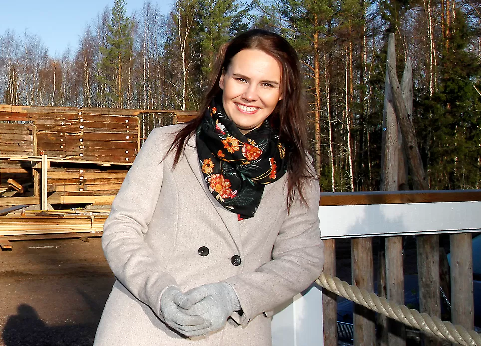 Karviassa pidetään paikkakunnalle tulleiden ukrainalaisten hyväksi tukikonsertti, jossa esiintyy muun muassa Anne Mattila. Arkistokuva.