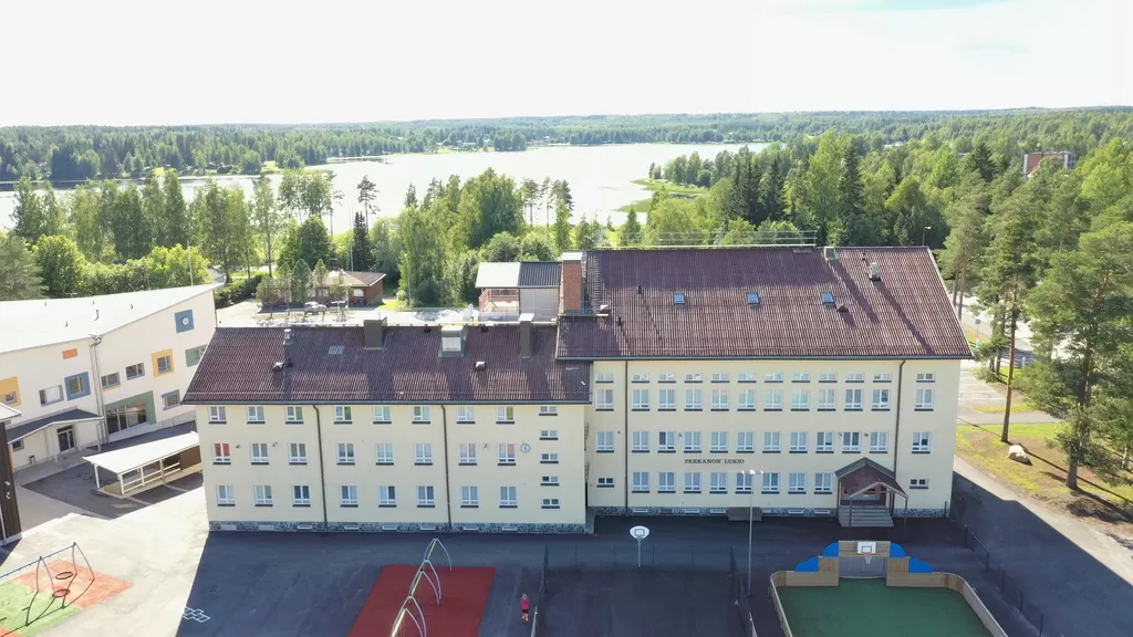 Hämeenlinnan hallinto-oikeus kumosi viime syyskuussa Parkanon kaupunginvaltuuston päätöksen asemakaavamuutoksesta, jolla vanhan lukion suojelumerkintä olisi poistettu.