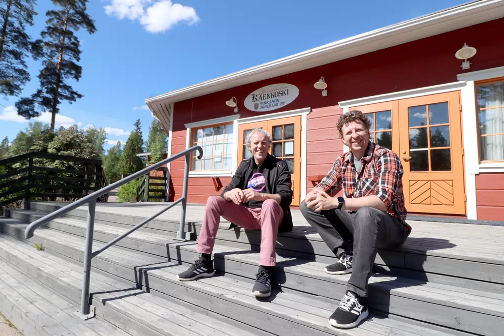 Ari Tuomisto ja Tomi Tuomisto odottavat viiden vuoden tauon jälkeen vilkasta juhannusta Käenkoskelle. Mittumaarina on ollut aina tupa täynnä.